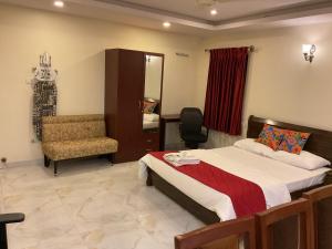 Family Friendly Studio Apartment -2