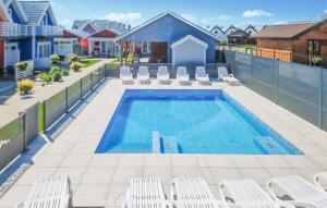 Lovely Home In Sarbinowo With Wifi