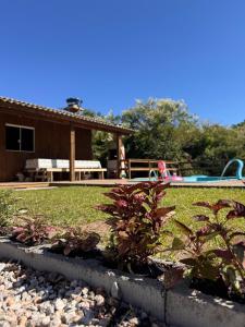 Sítio com piscina aquecida