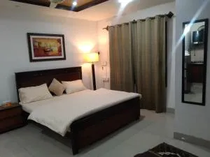 BNB 1 Bed Peaceful Family Apartment - Sihāla