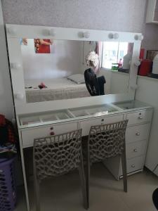 Apartamento mobiliado para cop 30