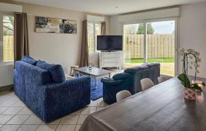 3 Bedroom Nice Home In Desvres