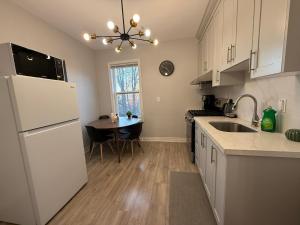 Family-Friendly 3BR in Little Italy