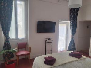 B&B / Chambres d'hotes Logis de Fornel : photos des chambres