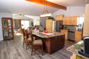 Family fun near the beach-sold