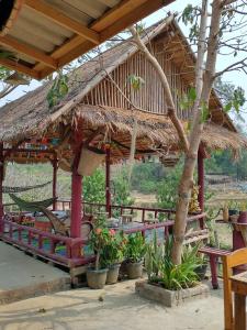 Nakhoun café and farmstay