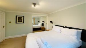 Hustyn Lodges