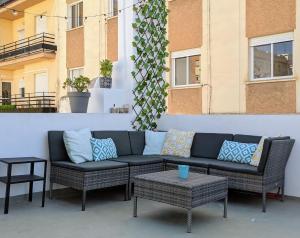 Central Townhouse with Amazing Rooftop Terrace