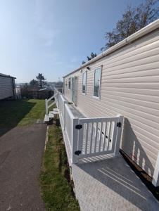DEVON CLIFFS HOLIDAY PARK EXMOUTH HAVEN BEAUTIFUL MODERN SPACIOUS HOLIDAY HOME 15 Minutes walk TO BEACH