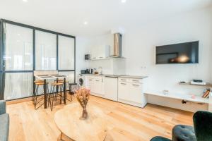 Chic & Elegant in Montorgueil