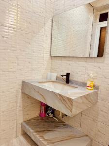 Nyumbani Deluxe in Kijitonyama