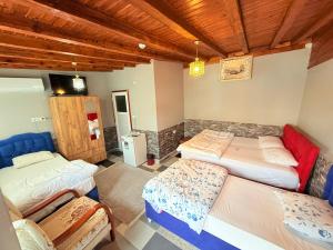 ÖZ Butik Otel Antik Kent Myrleia