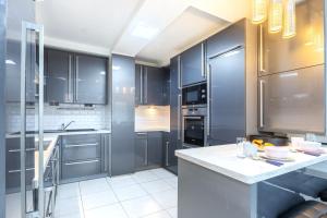 Triplex cosy à 20min des Champs Elysées