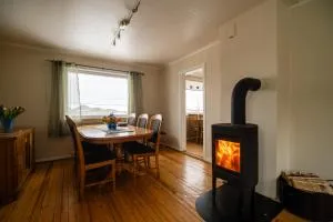 Apartment with seaview - Skarsvåg