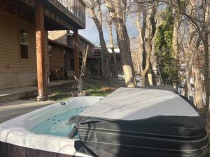 Upper Mountain Haus Studio Close to Slopes Mtns