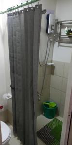 Trees 1 Bedroom Fully Furnished with Free Wi-Fi & Netflix