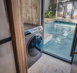 1BR Swim up Loft w Cenote Big Gym Pools