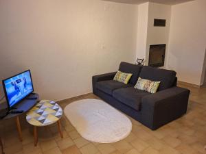 Maisons de vacances Maison Rustrel entre ocres et lavandes 3 chambres : photos des chambres