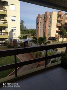 Apto Capão Novo - 1 quadra do mar