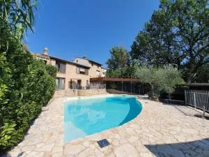 Villa Martin with private pool for 5 people - SantʼElpidio a Mare
