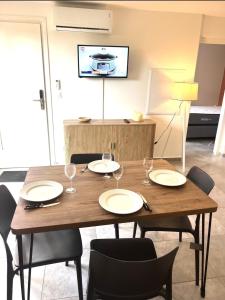 Les hameaux de Saint Cyprien - appartement avec jardin et piscine