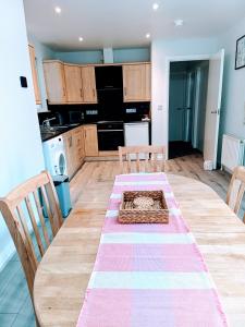 Cosy and warm Belfast Central 2 Beds Apartment