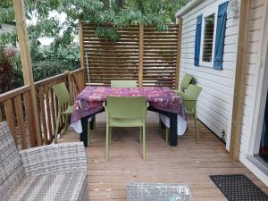 Villages vacances mobil home 150 chez Valerie : photos des chambres