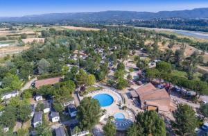 Villages vacances mobil home 150 chez Valerie : photos des chambres