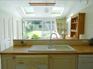 Charming family home on edge of South Downs