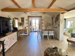 Maisons de vacances Ideal pour vos vacances Villa avec piscine et jacuzzi a 15 min de la plage : photos des chambres