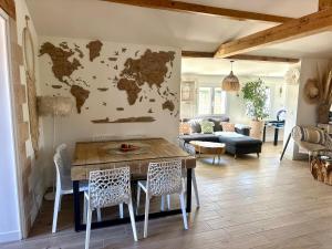 Maisons de vacances Ideal pour vos vacances Villa avec piscine et jacuzzi a 15 min de la plage : photos des chambres