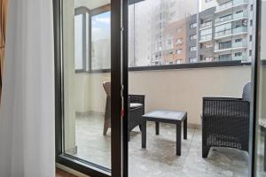 Stylish Gold Accents