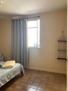 Amplo apto com garagem, próximo shopping Jardins