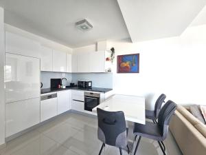 Apartman Crystal Sea View 4-6 pax
