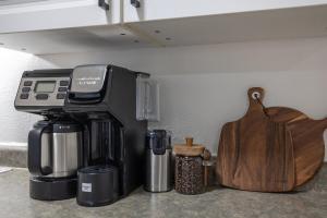 Buffalo Roam - Hot Tub & Nature in Town