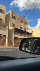 Apartamento Inteiro perto de tudo e garagem Um achado