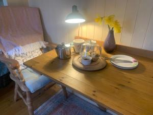 Phoenix Farm Shepherds Hut