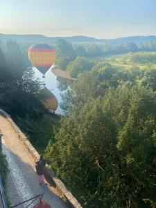 Studio 40m2 avec terrasse face à la Dordogne avec vue exceptionnelle