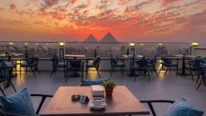 DAR Pyramids View Inn - Rooftop - Al Kawm al Akhḑar
