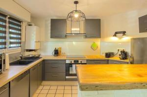 Appartements Charmant T2 Annecy : photos des chambres