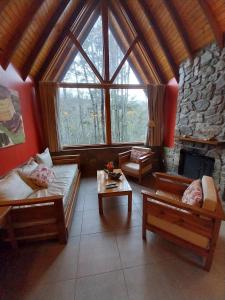 Cabaña bosque y rio