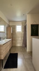 Villas La Farigoule - Villa avec spa, clim, terrasse : photos des chambres