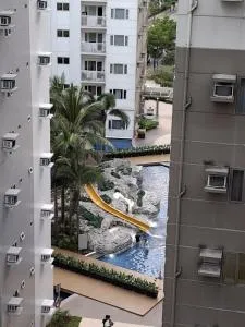 Staycation Modern & Convenient - Tubigan