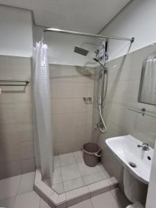 Staycation Modern & Convenient