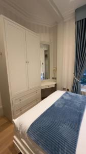 Luxury Garden view flat - Kensington