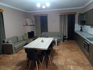 Savvas&Katias luxury house