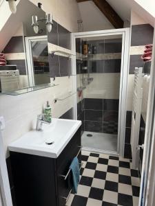 Maisons de vacances Cedar Cottage - Disney 30min : photos des chambres