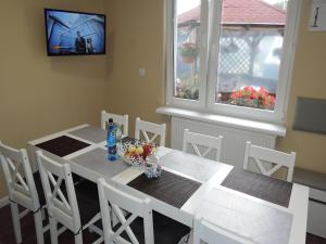 Holiday House near Emerald Lake Wapnica