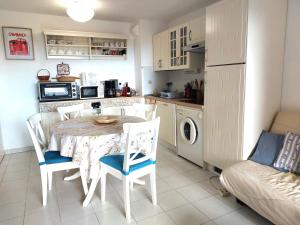 CARIBOU T2 piscine - Axelle LocAppart