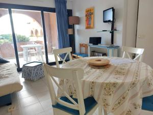 KARIBOU T2 piscine - Axelle LocAppart